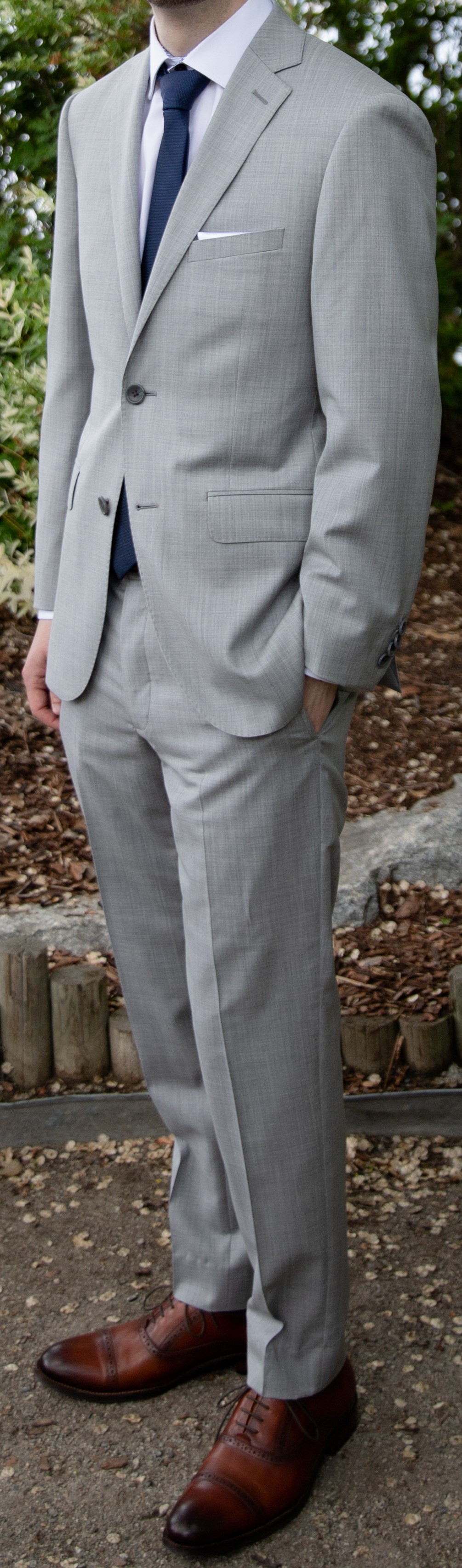 What is causing the shoulder divot on my wedding suit? malefashionadvice